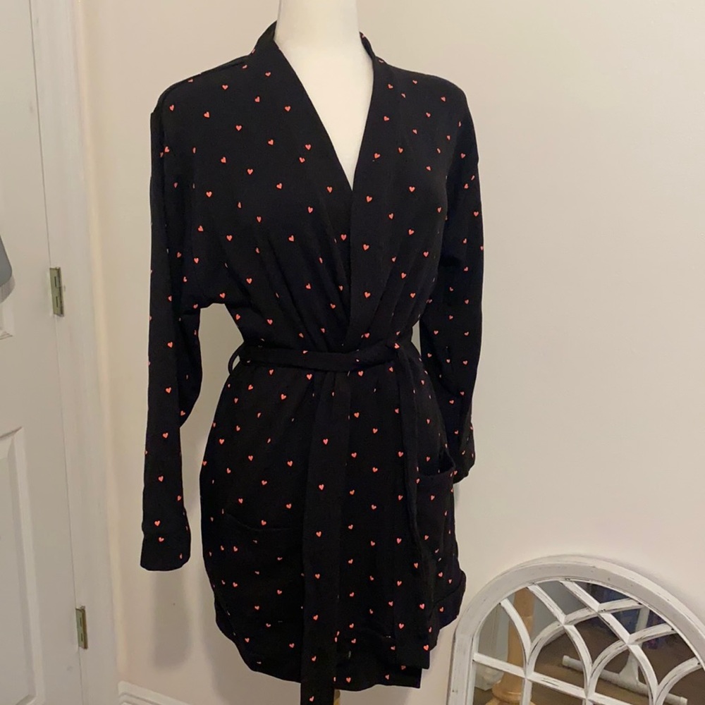 Plush Robe with Hearts, size Small, GUC.
